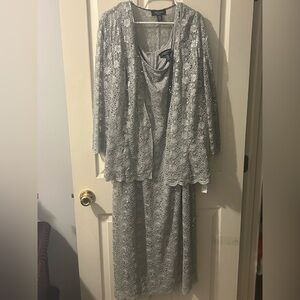 R&M Richards Shimmering Silver Lace Ensemble